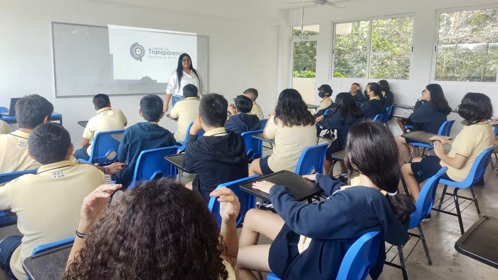 uploads/6/32/01 (205).Jpeg